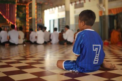 "Making merit", ทำบุญ "Making merit", ทำบุญ